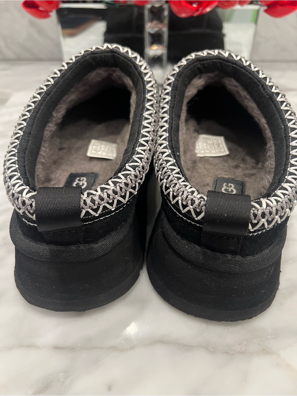 Ugg Tazz II Platform Women’s size 6 black suede leather gray shearling shoes - Picture 5 of 10